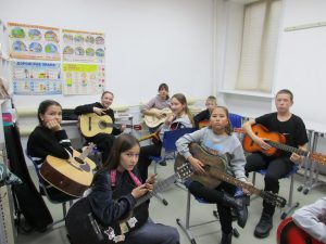 Объединение "Звонкие струны"